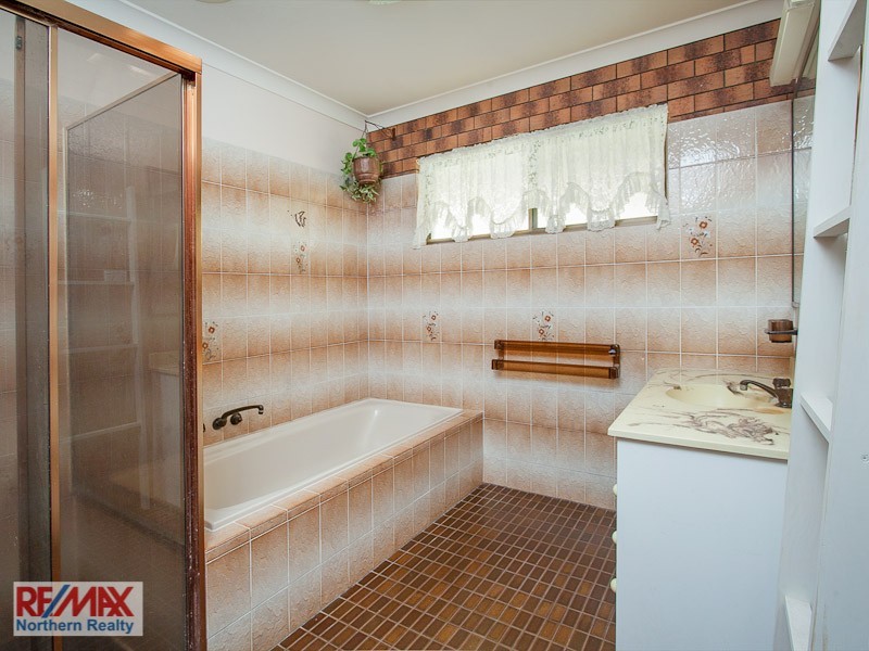 108 Caboolture River Road, Morayfield QLD 4506