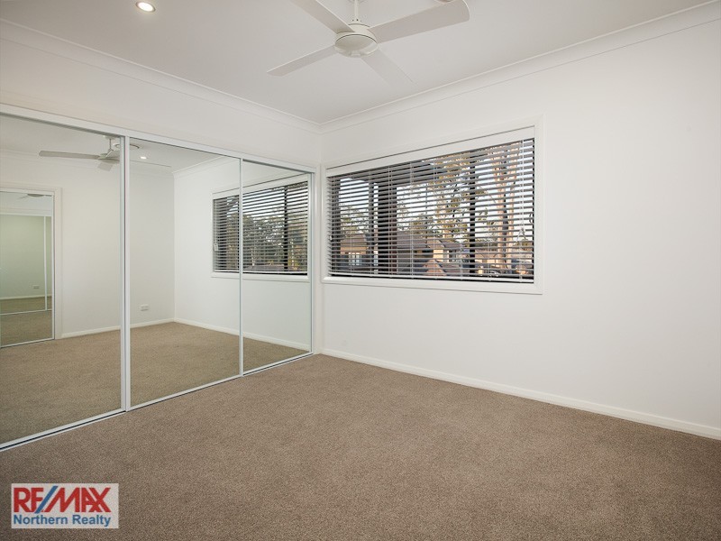 7 Cassia Street, Bridgeman Downs QLD 4035