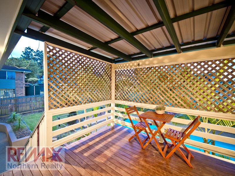 11 Waratah Street, Albany Creek QLD 4035