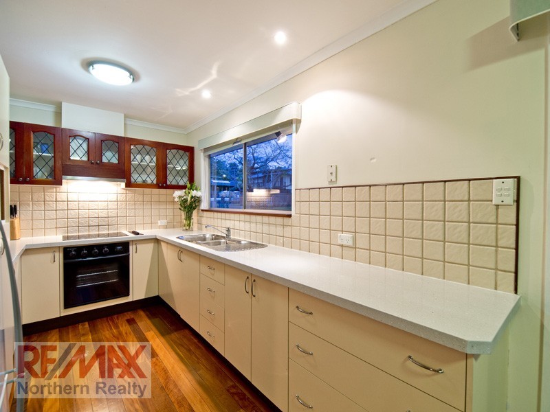 11 Waratah Street, Albany Creek QLD 4035