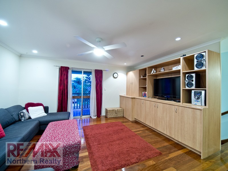 11 Waratah Street, Albany Creek QLD 4035