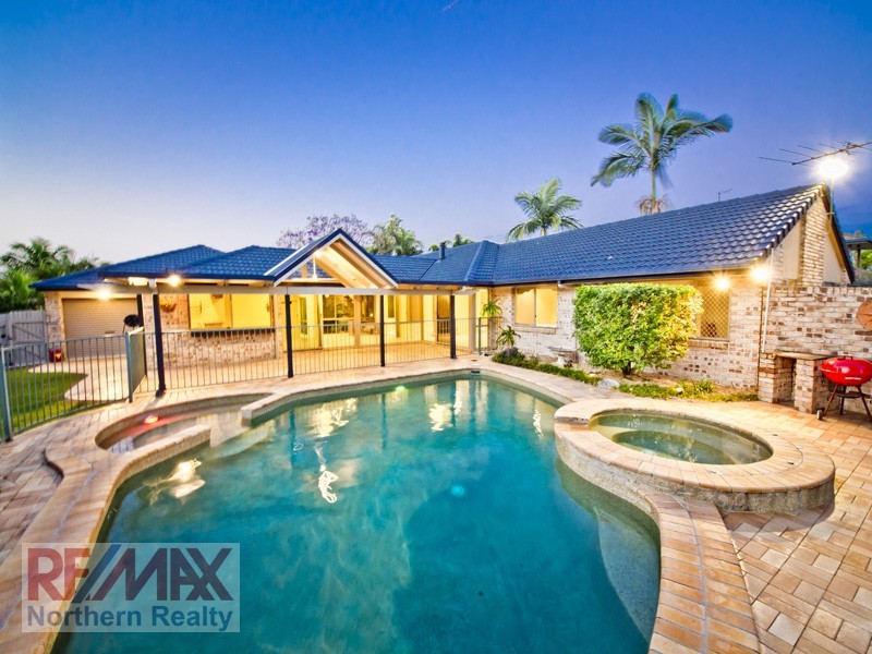 26 Allamanda Crescent, Albany Creek QLD 4035