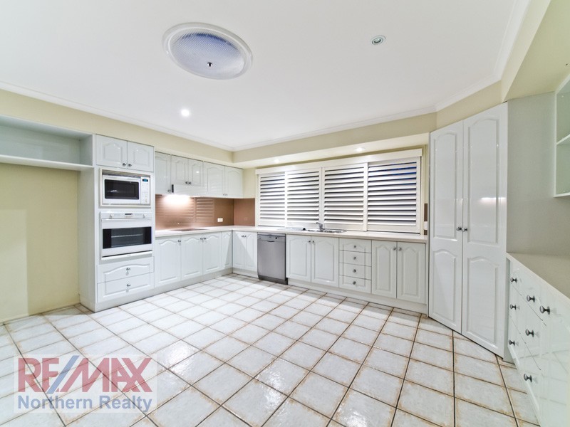 26 Allamanda Crescent, Albany Creek QLD 4035