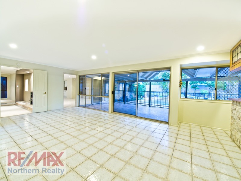 26 Allamanda Crescent, Albany Creek QLD 4035