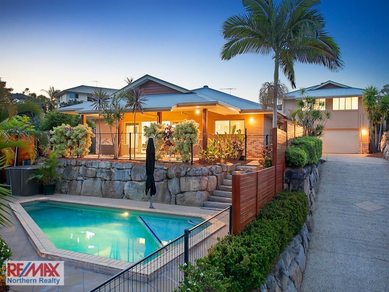 8 Olympic Court, Albany Creek QLD 4035