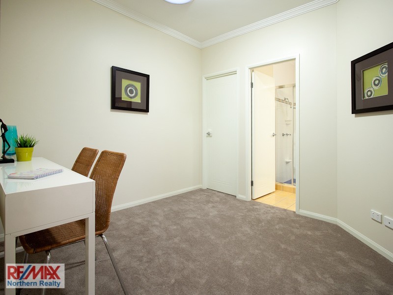 8 Olympic Court, Albany Creek QLD 4035