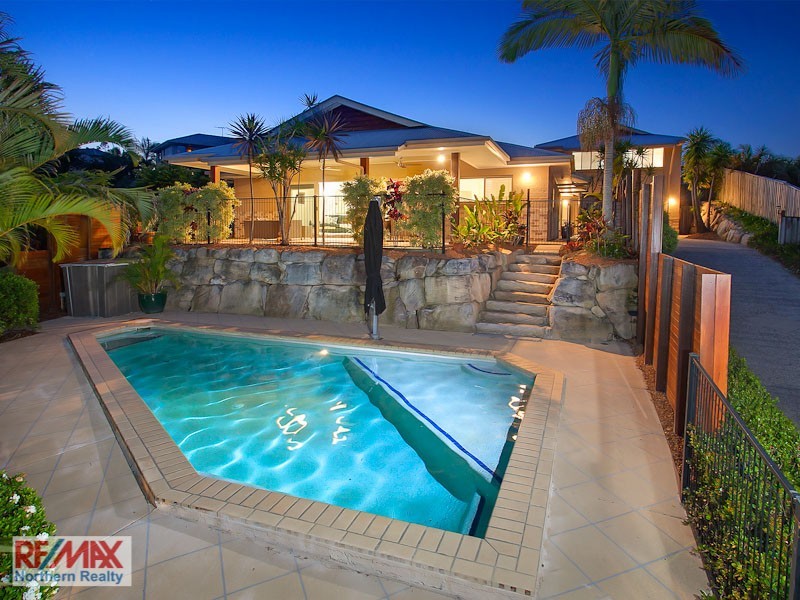 8 Olympic Court, Albany Creek QLD 4035