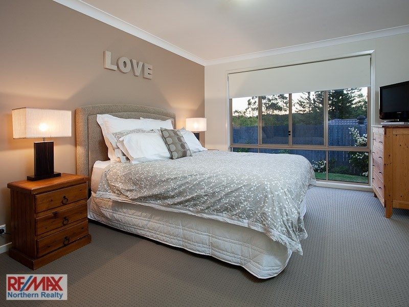 42 Bella St, Cashmere QLD 4500