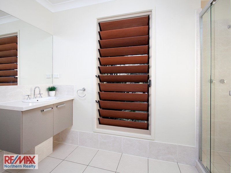 42 Bella St, Cashmere QLD 4500