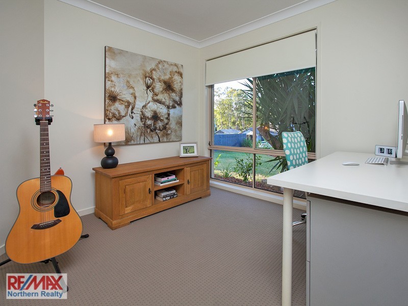 42 Bella St, Cashmere QLD 4500