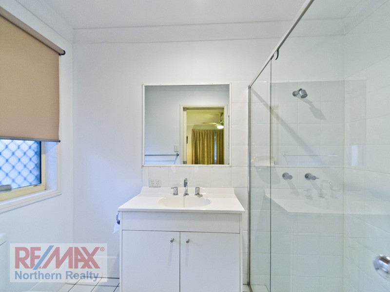 4 Explorer Drive, Albany Creek QLD 4035