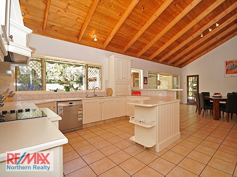 3 Bracken Court, Cashmere QLD 4500