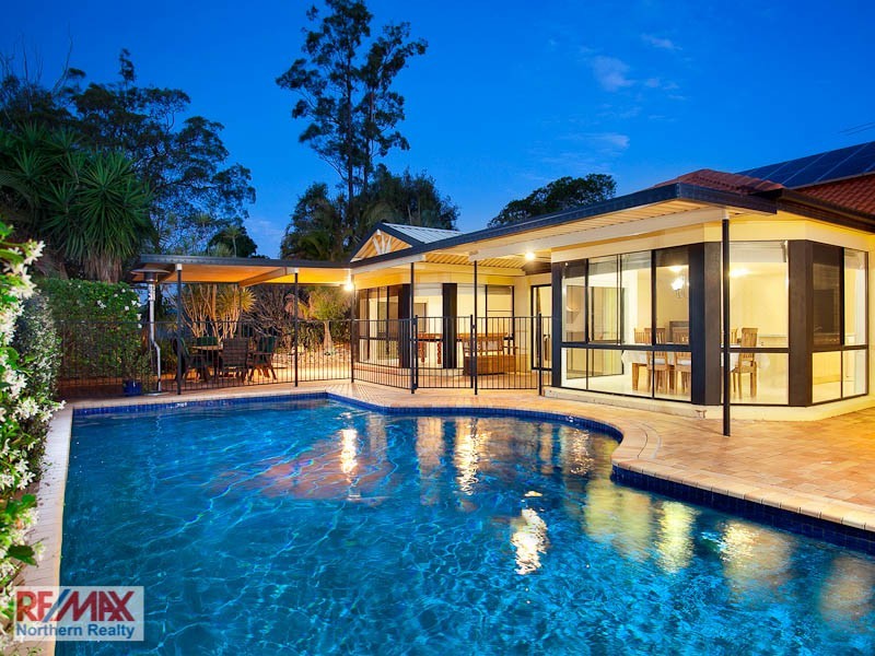 16 Laceflower Crescent, Eatons Hill QLD 4037