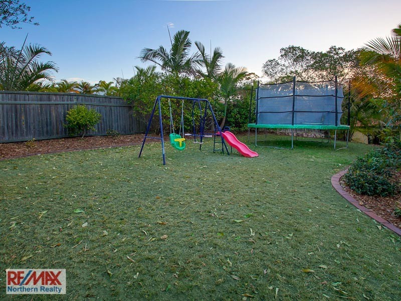 16 Laceflower Crescent, Eatons Hill QLD 4037