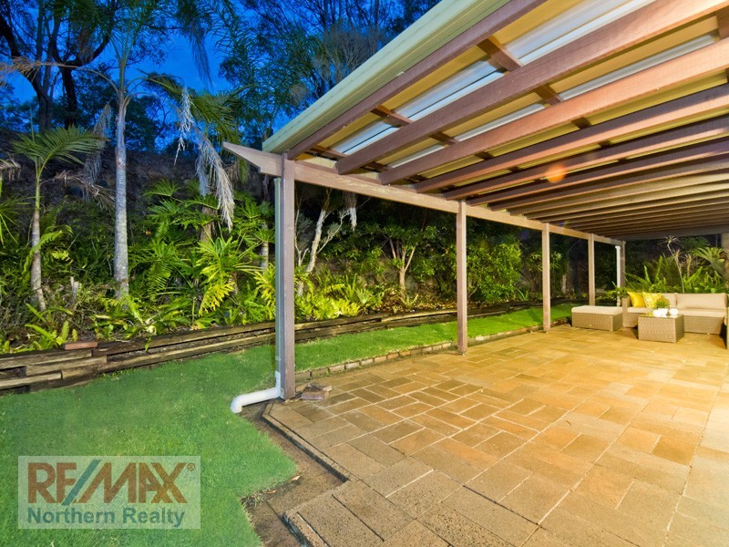 8 McCartney Ct, Cashmere QLD 4500