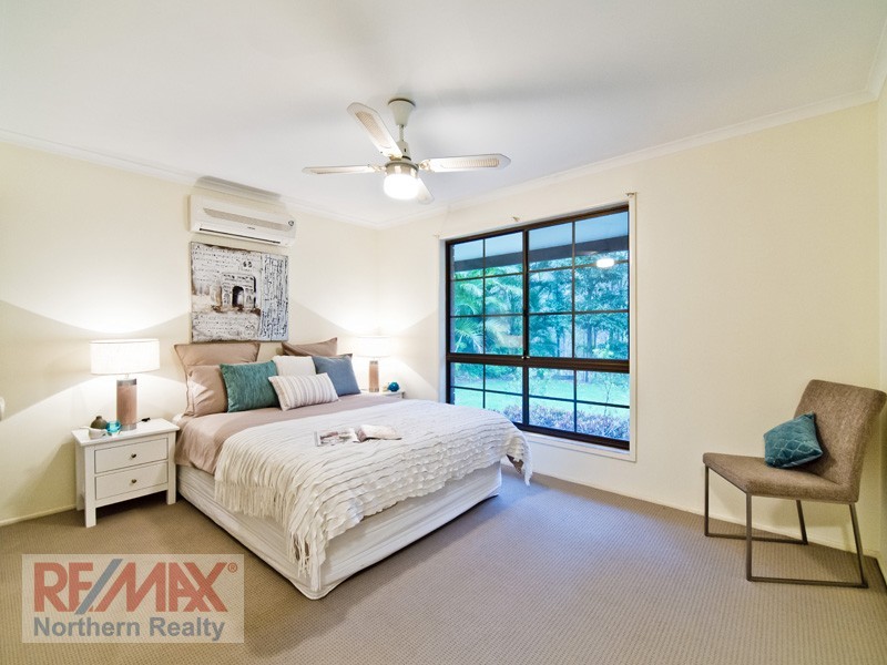 8 McCartney Ct, Cashmere QLD 4500