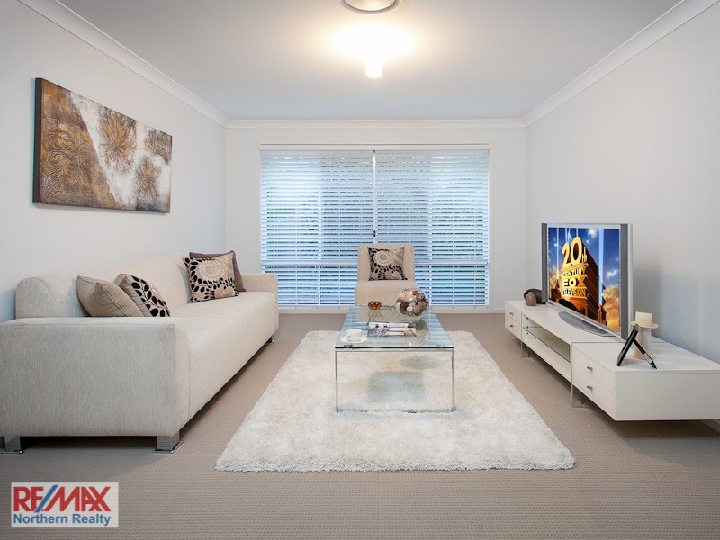 45 Winlock Cct, Warner QLD 4500