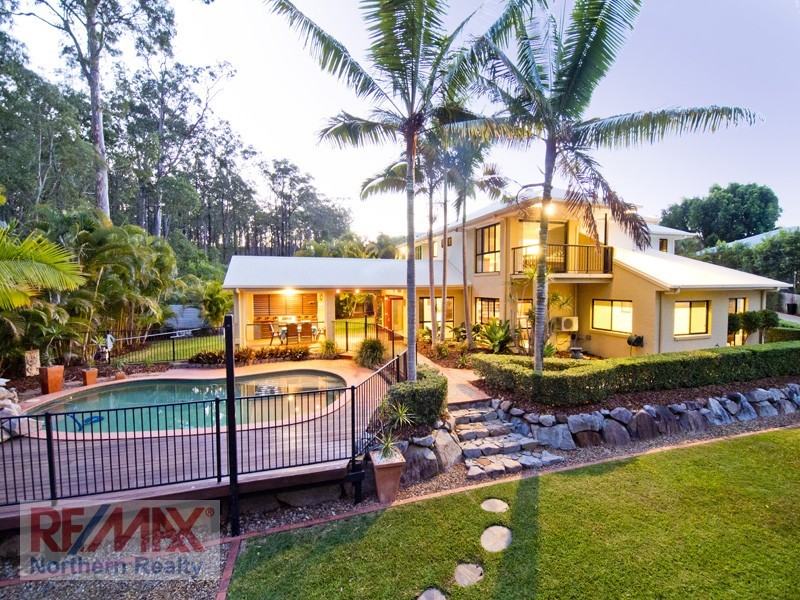 19 Tinaroo Court, Albany Creek QLD 4035