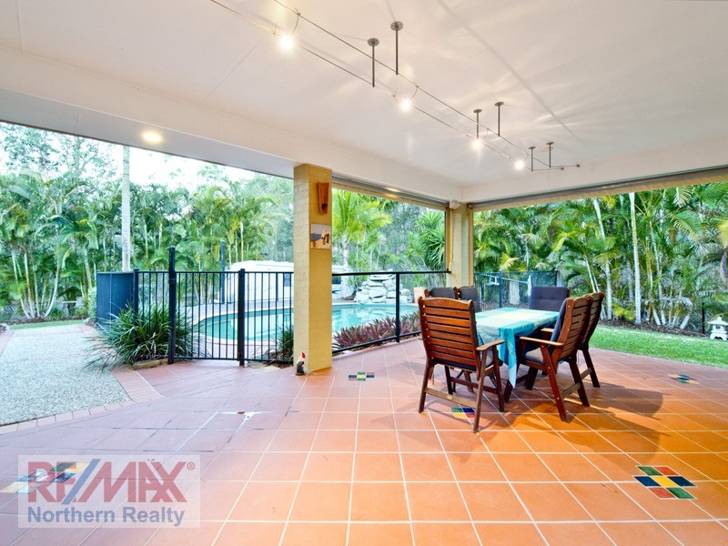 19 Tinaroo Court, Albany Creek QLD 4035