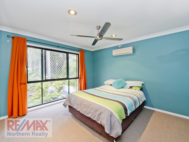 19 Tinaroo Court, Albany Creek QLD 4035