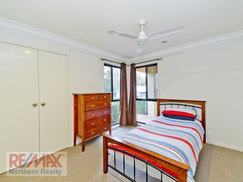 19 Tinaroo Court, Albany Creek QLD 4035