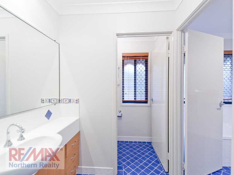 19 Tinaroo Court, Albany Creek QLD 4035