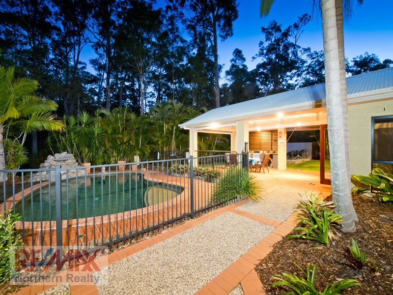 19 Tinaroo Court, Albany Creek QLD 4035