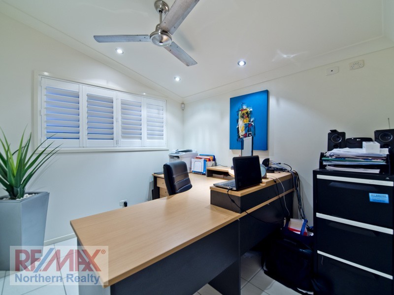 48 Riversleigh Crescent, Eatons Hill QLD 4037