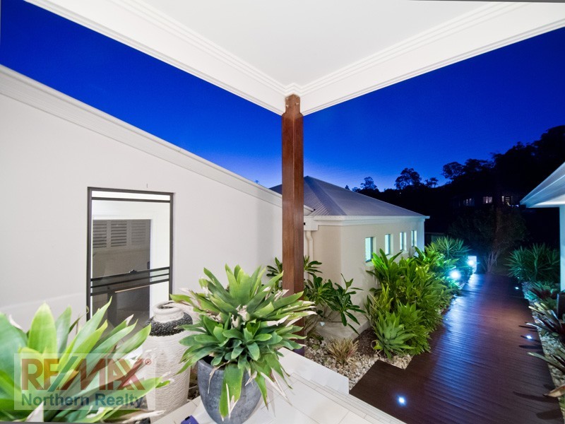 48 Riversleigh Crescent, Eatons Hill QLD 4037