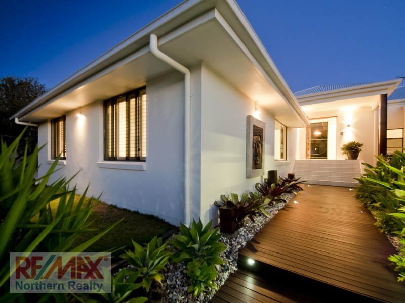 48 Riversleigh Crescent, Eatons Hill QLD 4037