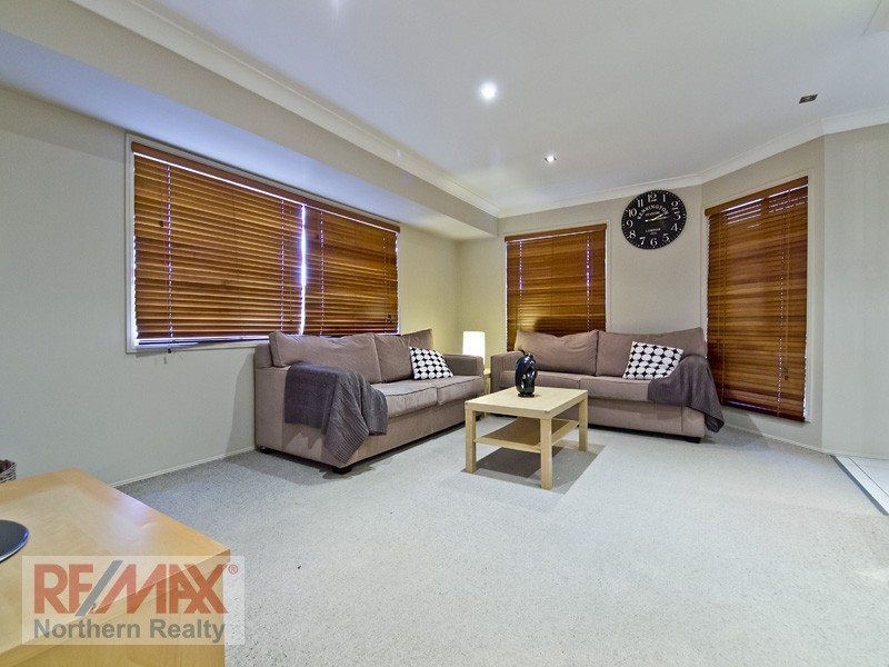 44 Ballinger Cres, Albany Creek QLD 4035