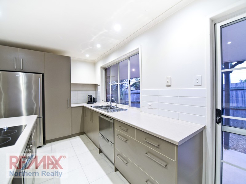 3 Sharon Court, Albany Creek QLD 4035