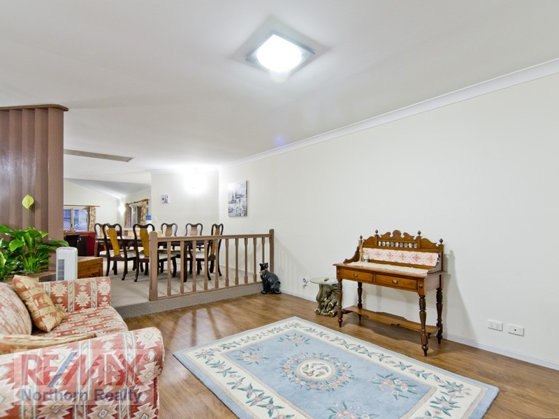 17 Turnberry Crescent, Albany Creek QLD 4035