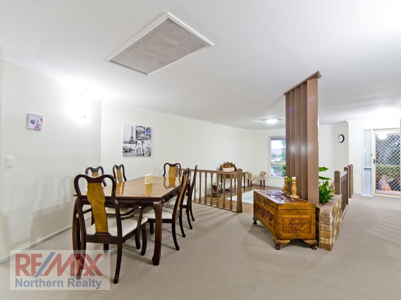 17 Turnberry Crescent, Albany Creek QLD 4035