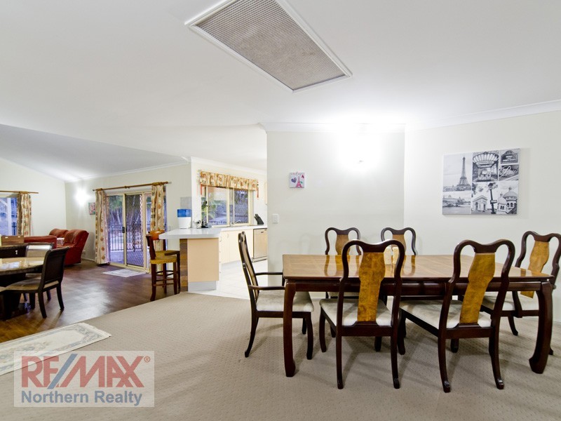 17 Turnberry Crescent, Albany Creek QLD 4035