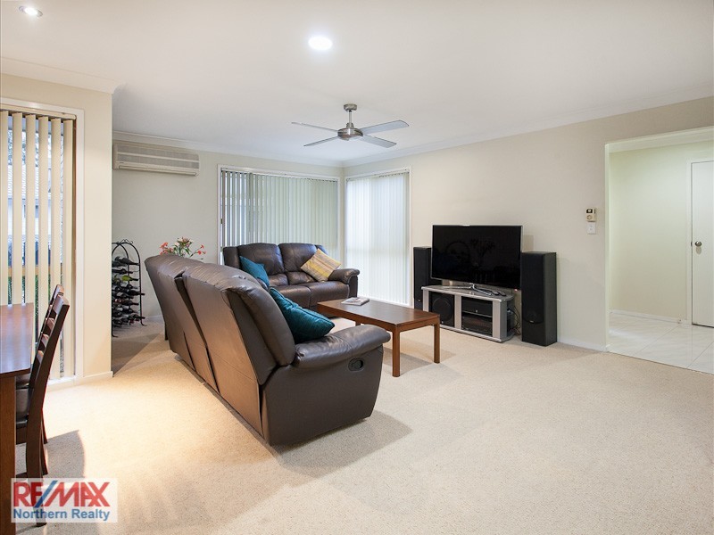 4 Langley Place, Albany Creek QLD 4035