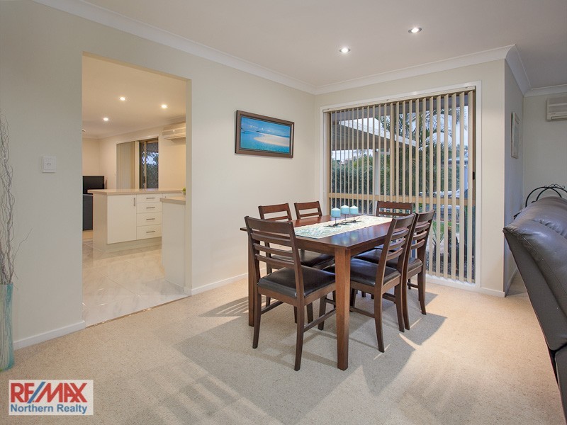 4 Langley Place, Albany Creek QLD 4035