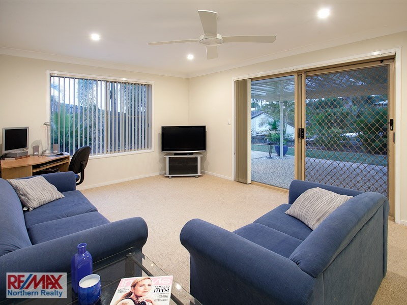 4 Langley Place, Albany Creek QLD 4035