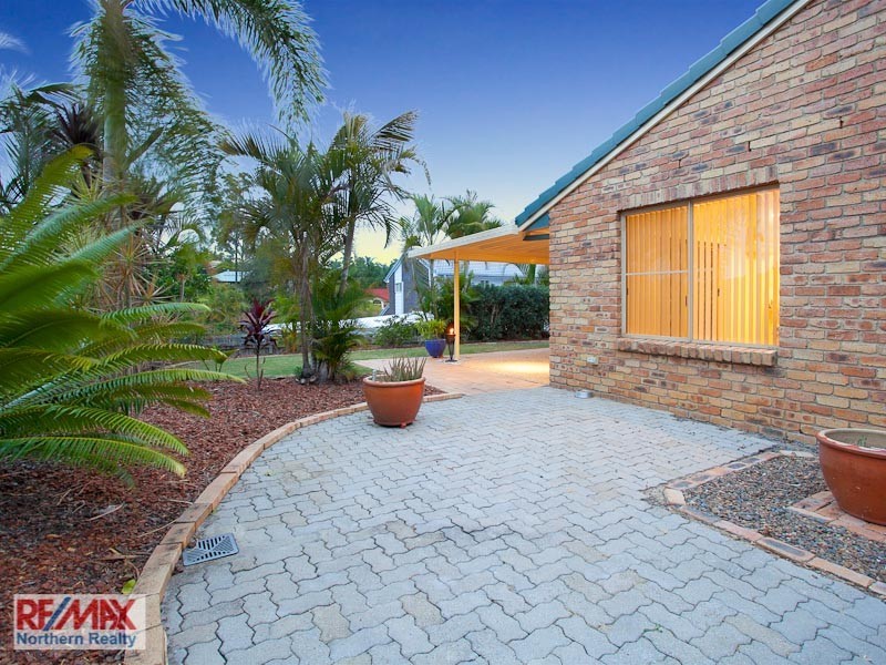 4 Langley Place, Albany Creek QLD 4035