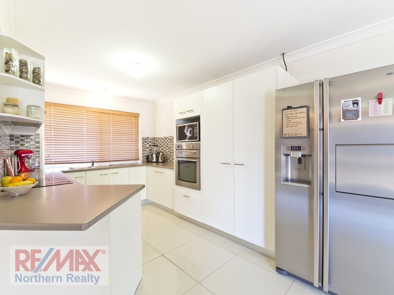 14 QUEEN ELIZABETH DRIVE, Eatons Hill QLD 4037