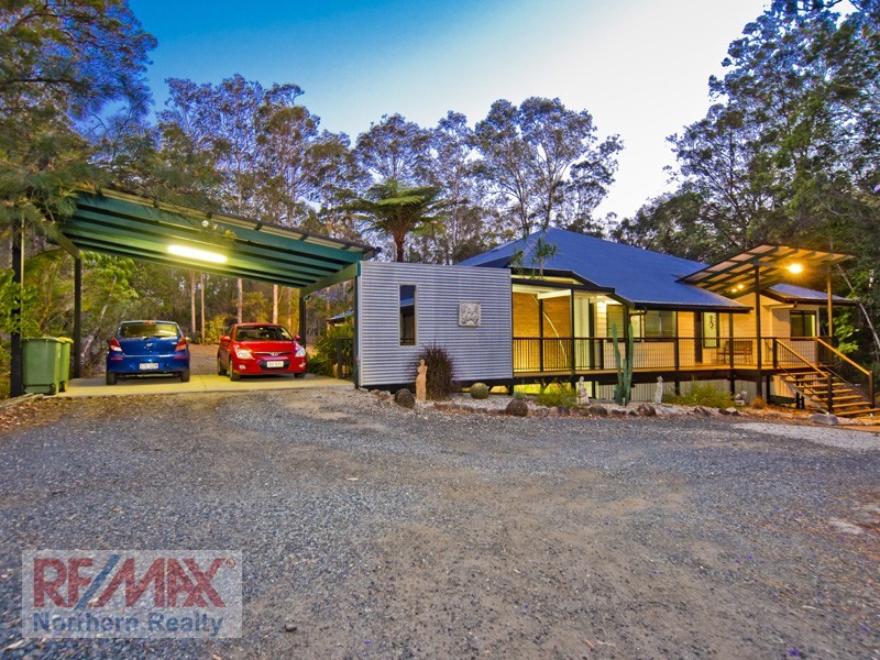 18 Edenderry Ct, Eatons Hill QLD 4037