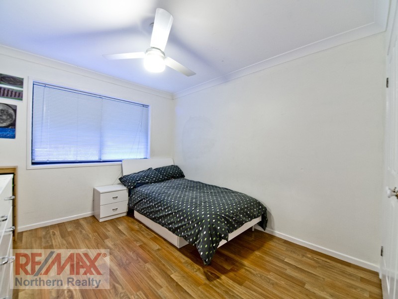 18 Edenderry Ct, Eatons Hill QLD 4037