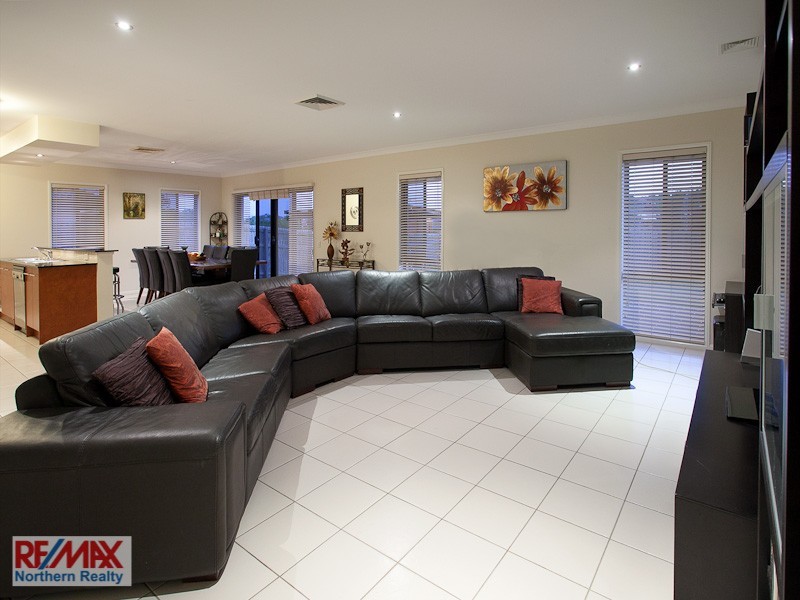 48 Oakwood Road, Warner QLD 4500