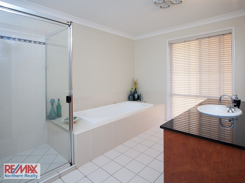 48 Oakwood Road, Warner QLD 4500