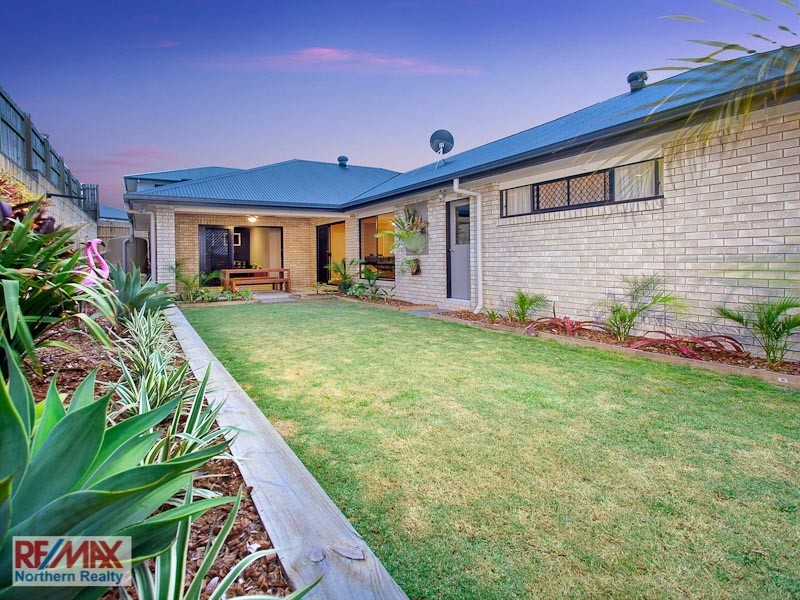 9 Avoca Place, Warner QLD 4500