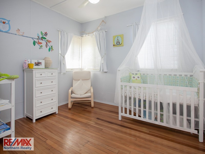 127 Landsborough Parade, Golden Beach QLD 4551