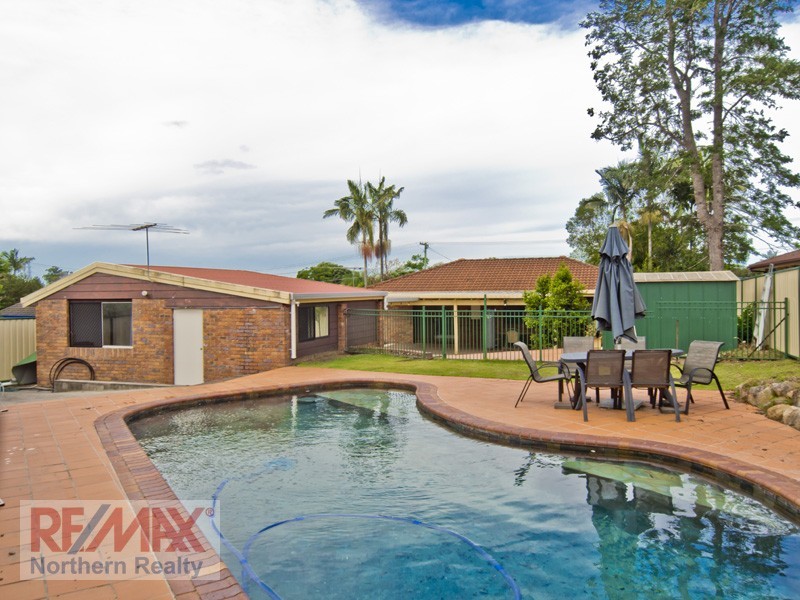 15 Tanager Street, Albany Creek QLD 4035