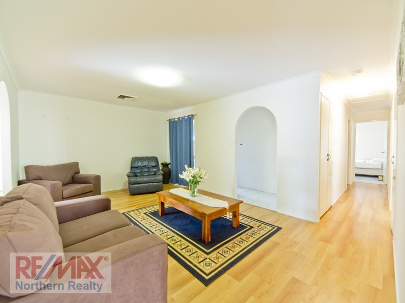 15 Tanager Street, Albany Creek QLD 4035