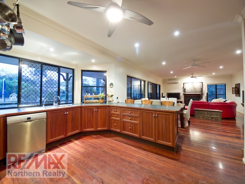 14 Harley Ct, Eatons Hill QLD 4037