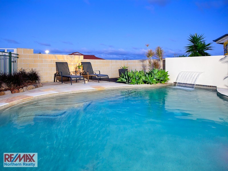 13 Sonora Court, Eatons Hill QLD 4037